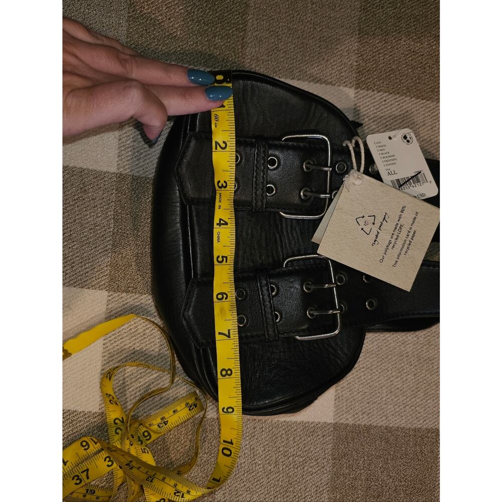*FINAL PRICE DROP* Nwt Free People Say Yes Bag in Black - Picture 13 of 15